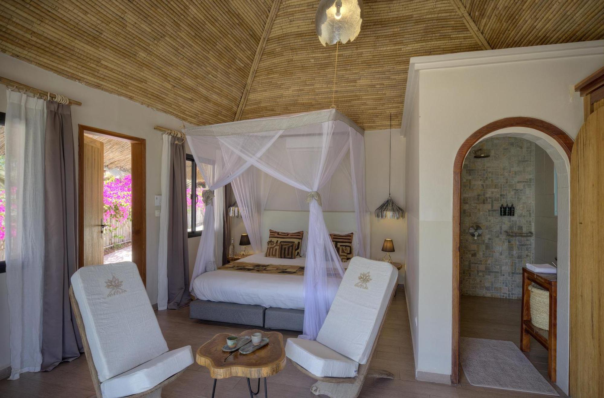 Les Paletuviers Hotel Toubakouta Bagian luar foto